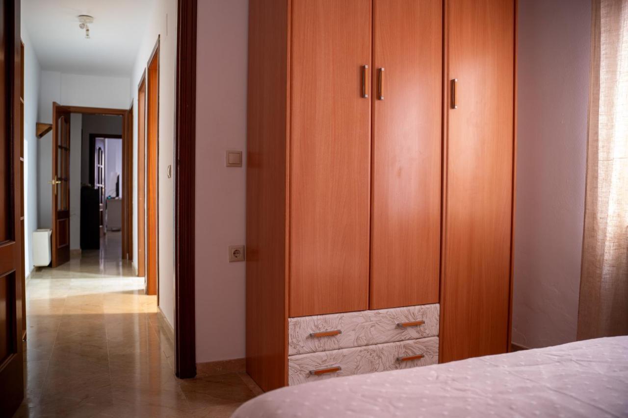 Appartamento Bonito Piso En San Ildefonso - Centro Jaén Esterno foto